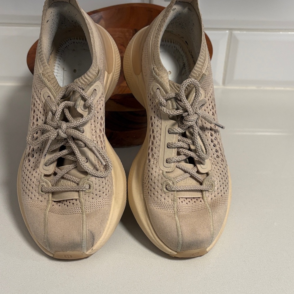 lululemon athletica Chargefeel 3 Beige Athletic Shoes - Picture 5 of 12